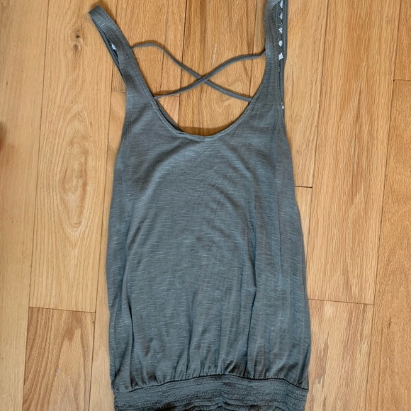 Embroidered Tank Top Olive Green - Picture 2 of 2